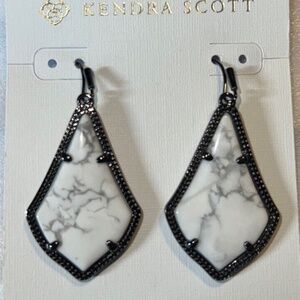 Kendra Scott Alex Gunmetal Drop Earrings White Howlite BRAND NEW RARE